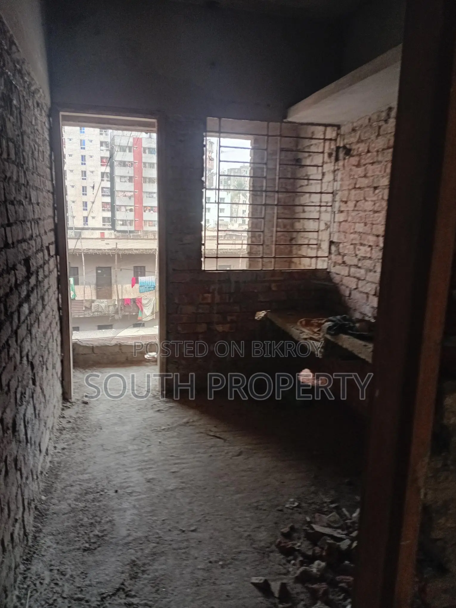 Ready 1350 sft flat sale at Shepiabagh, Dhaka.