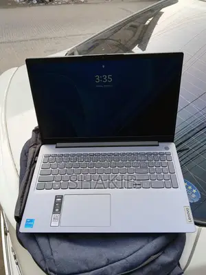 Lenova Idea pad 3 15iau7 8/512gb