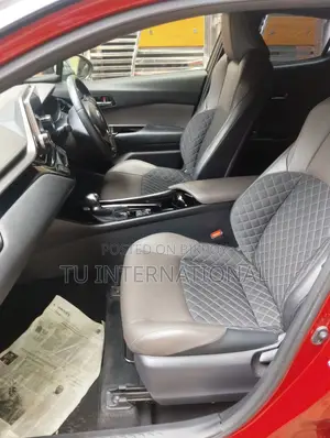Toyota C-HR G LED TWO TONE COLOR 2019