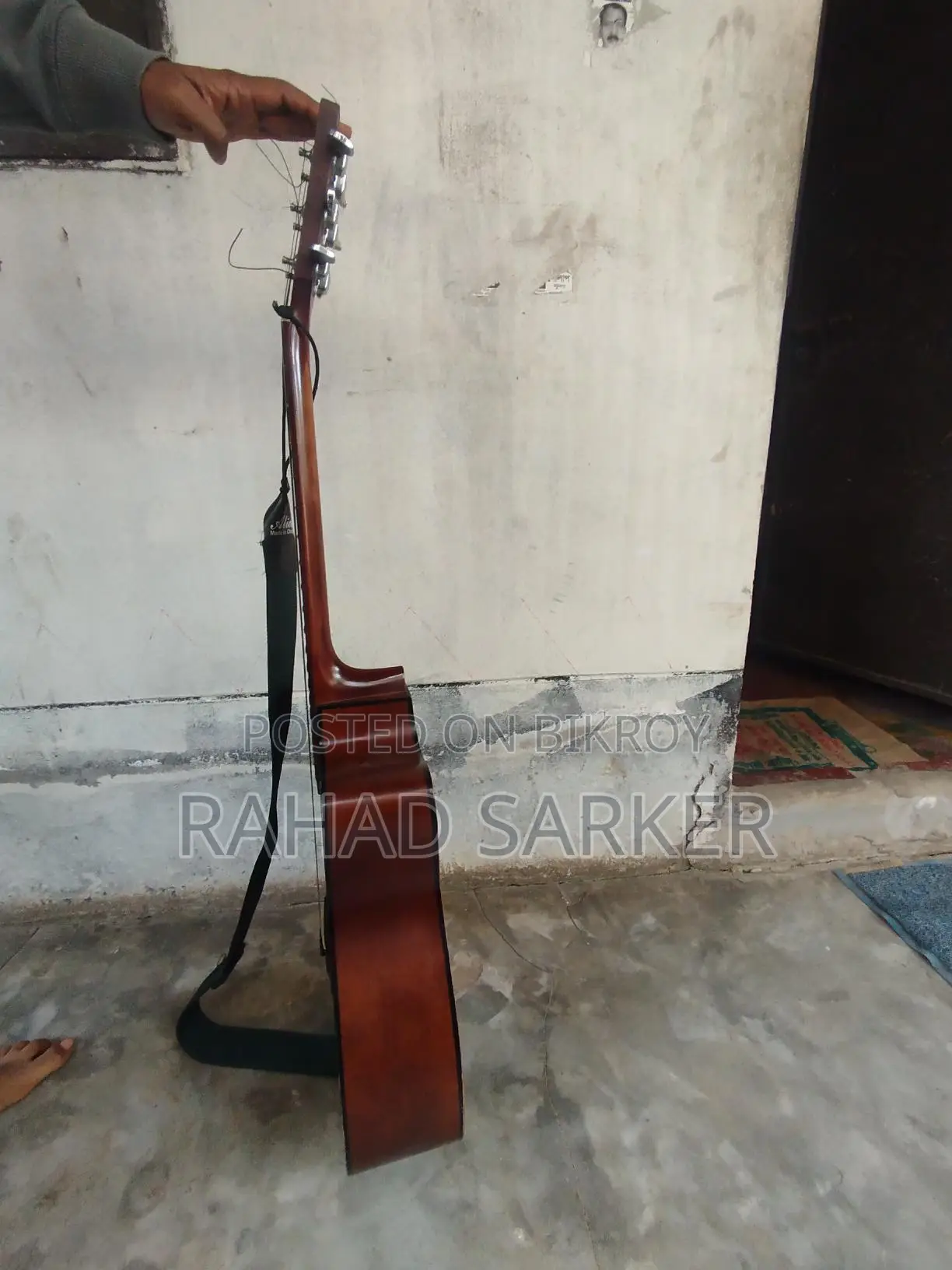 Yamaha guitar for sale