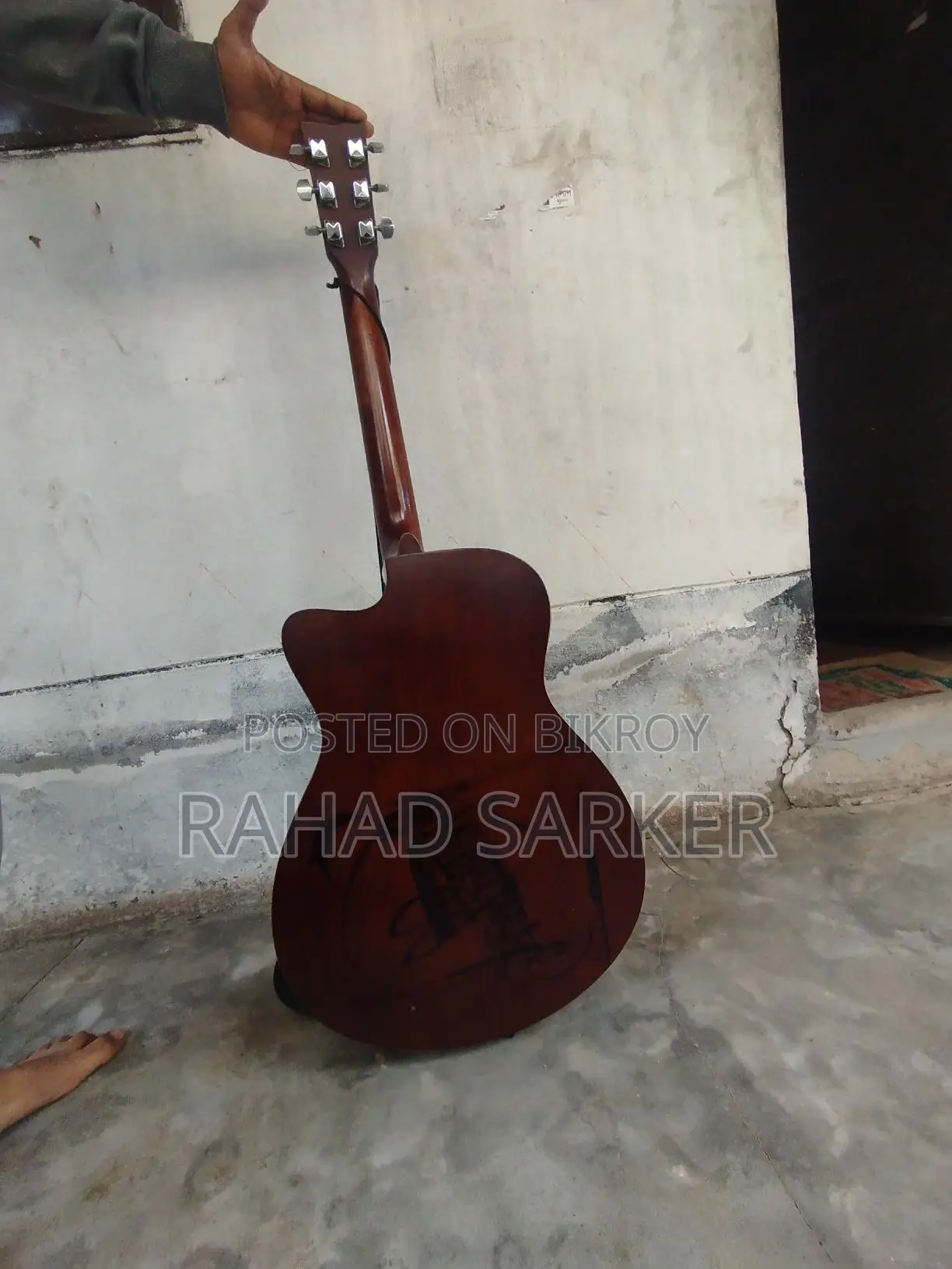Yamaha guitar for sale