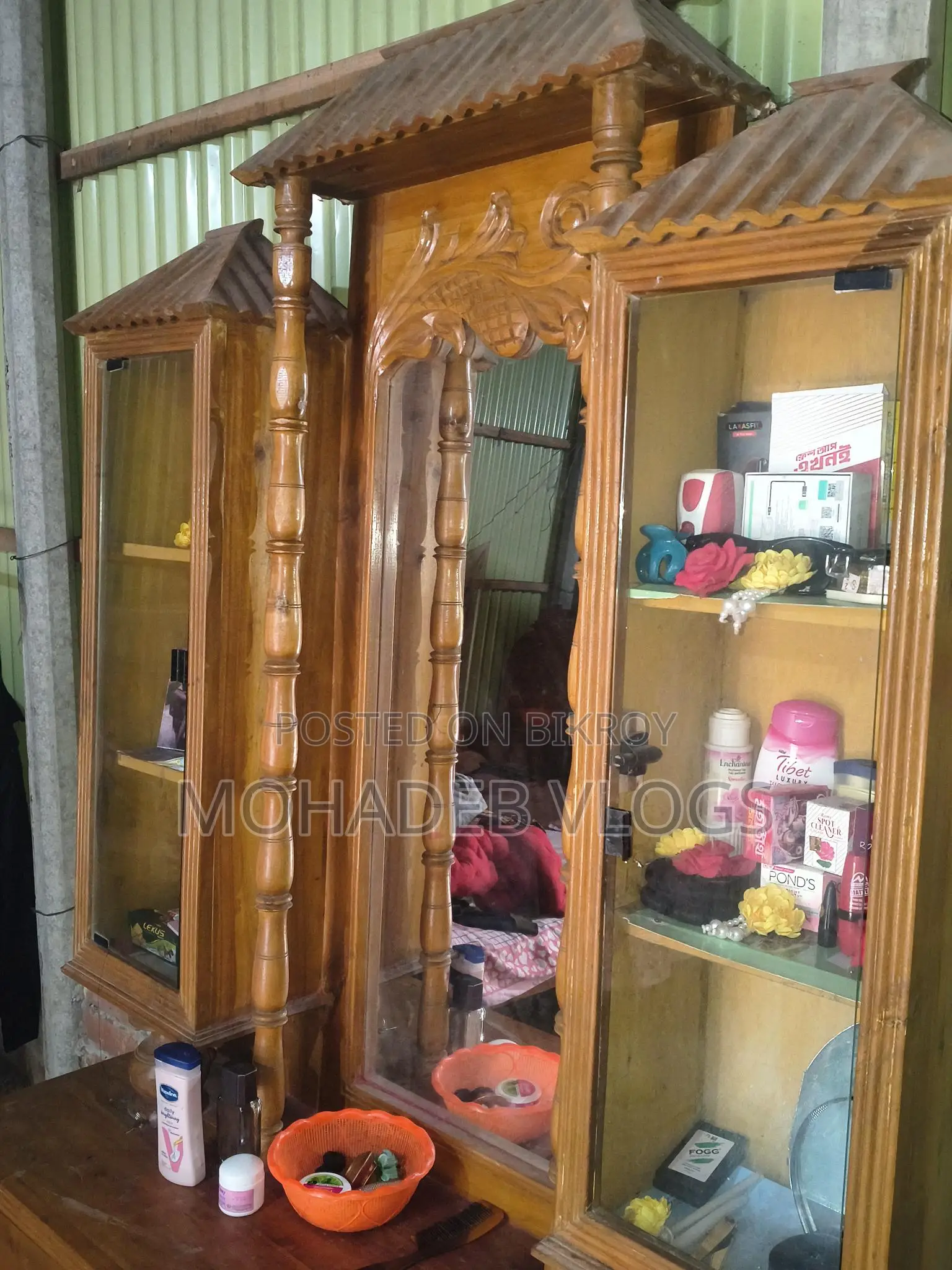 Dressing Table for sale