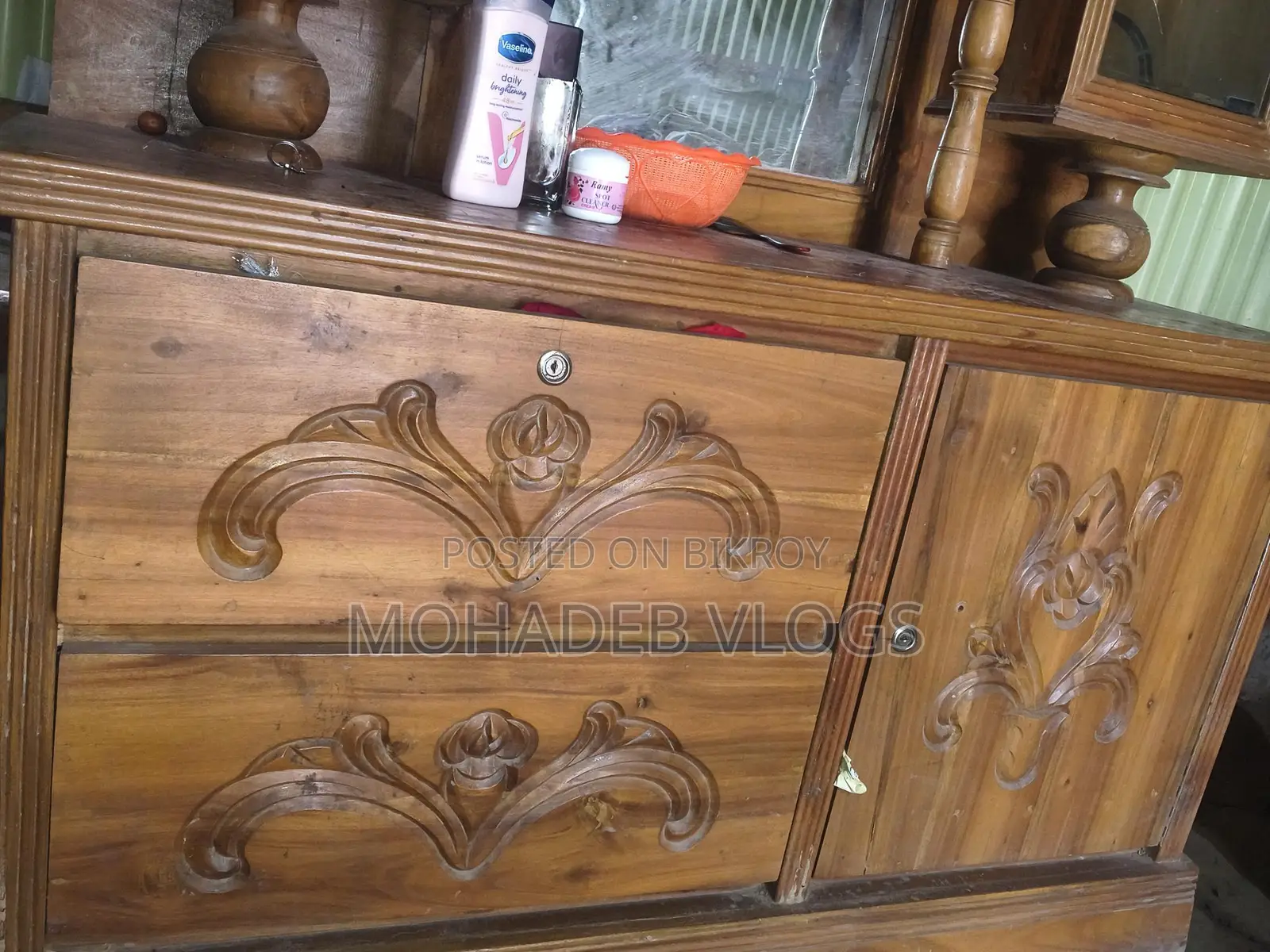 Dressing Table for sale