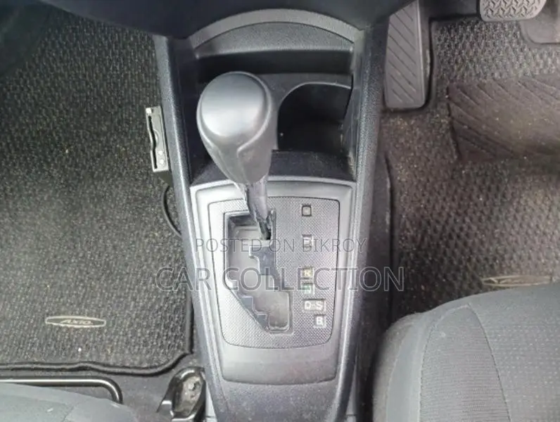 Toyota Axio Ex Non Hybrid 2020