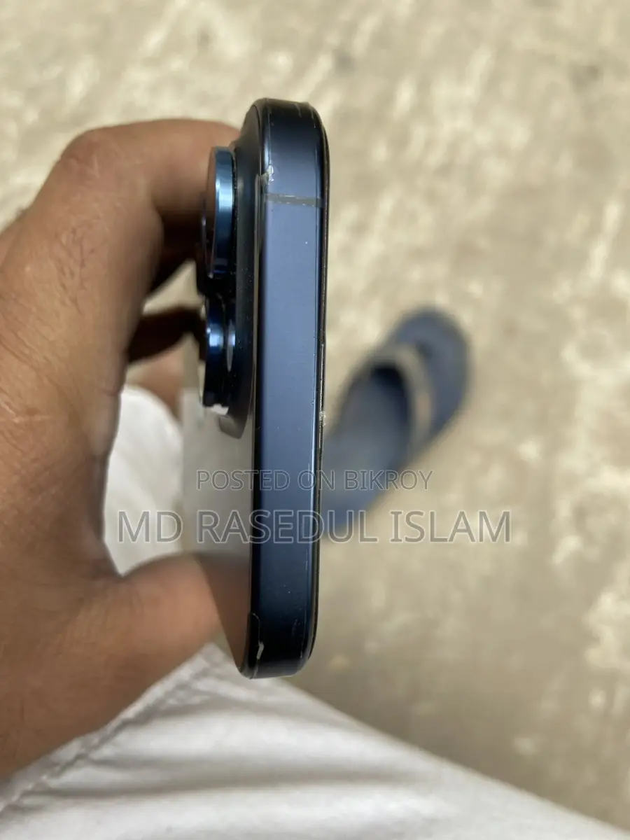 Apple iPhone 15 Pro Max (Used)
