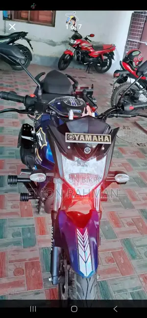 Yamaha FZs V2 . 2024