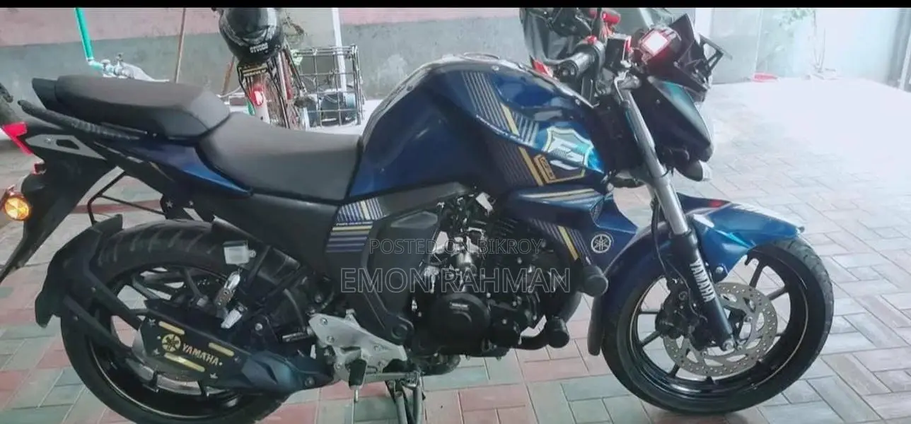 Yamaha FZs V2 . 2024
