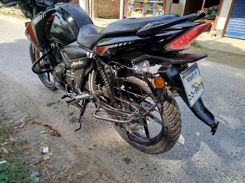 TVS Apache RTR 160 2V 2020 Black
