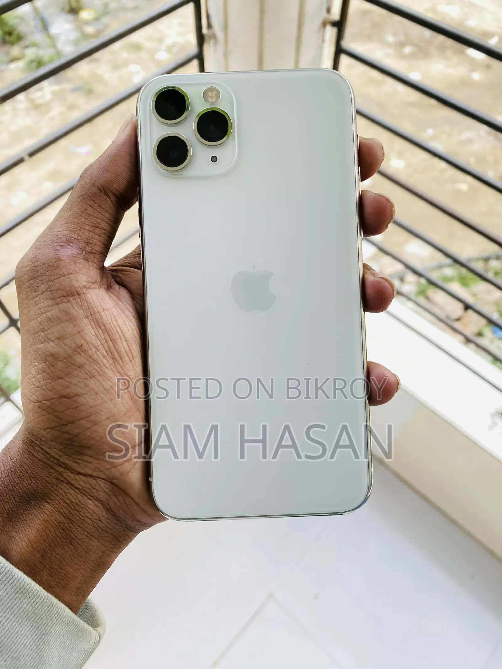 Apple iPhone 12 Pro, (Used)
