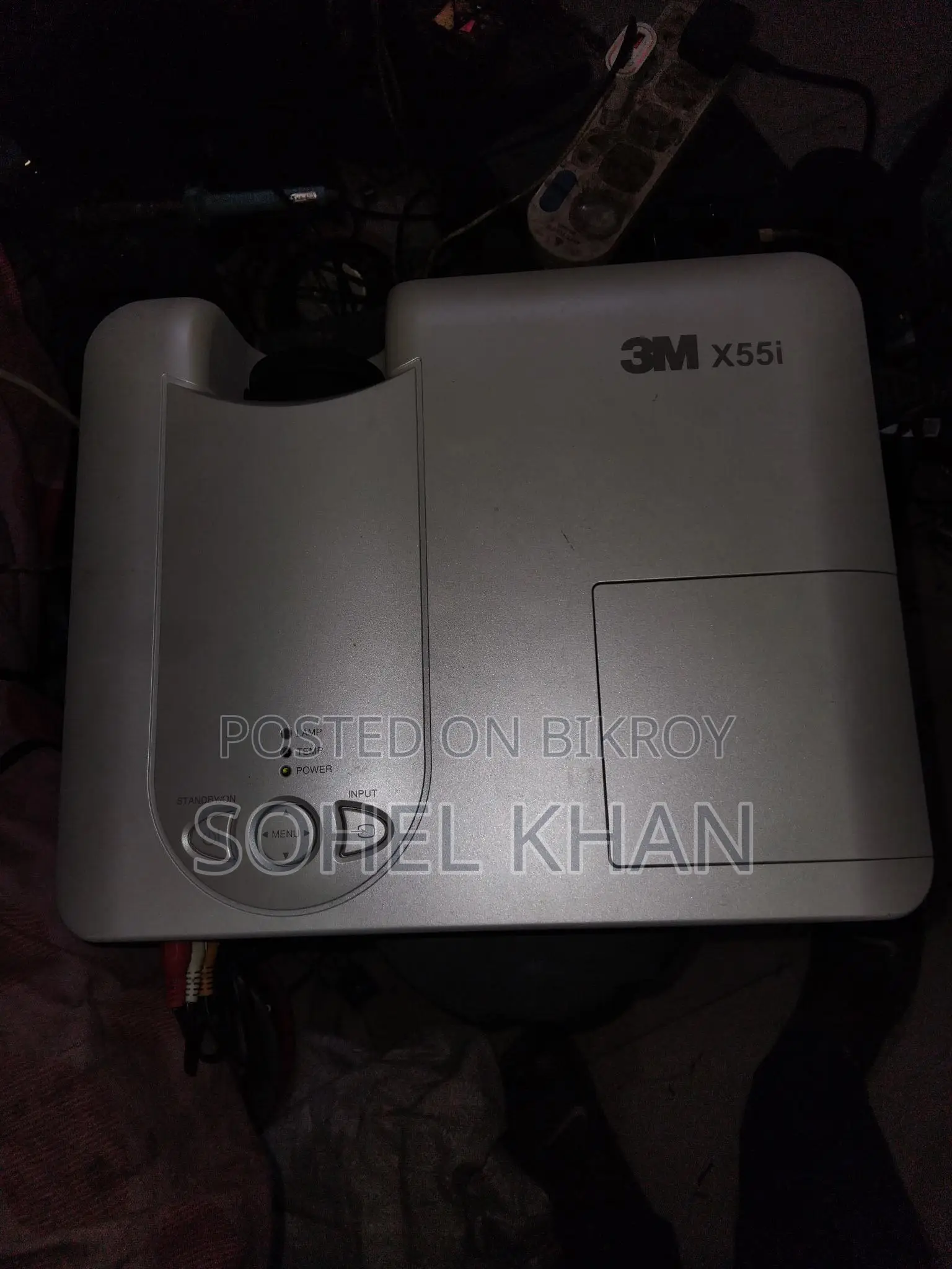 Projector in Brand New Condition