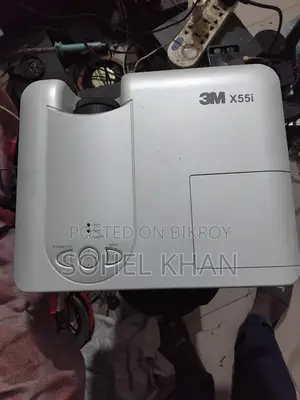 Projector in Brand New Condition