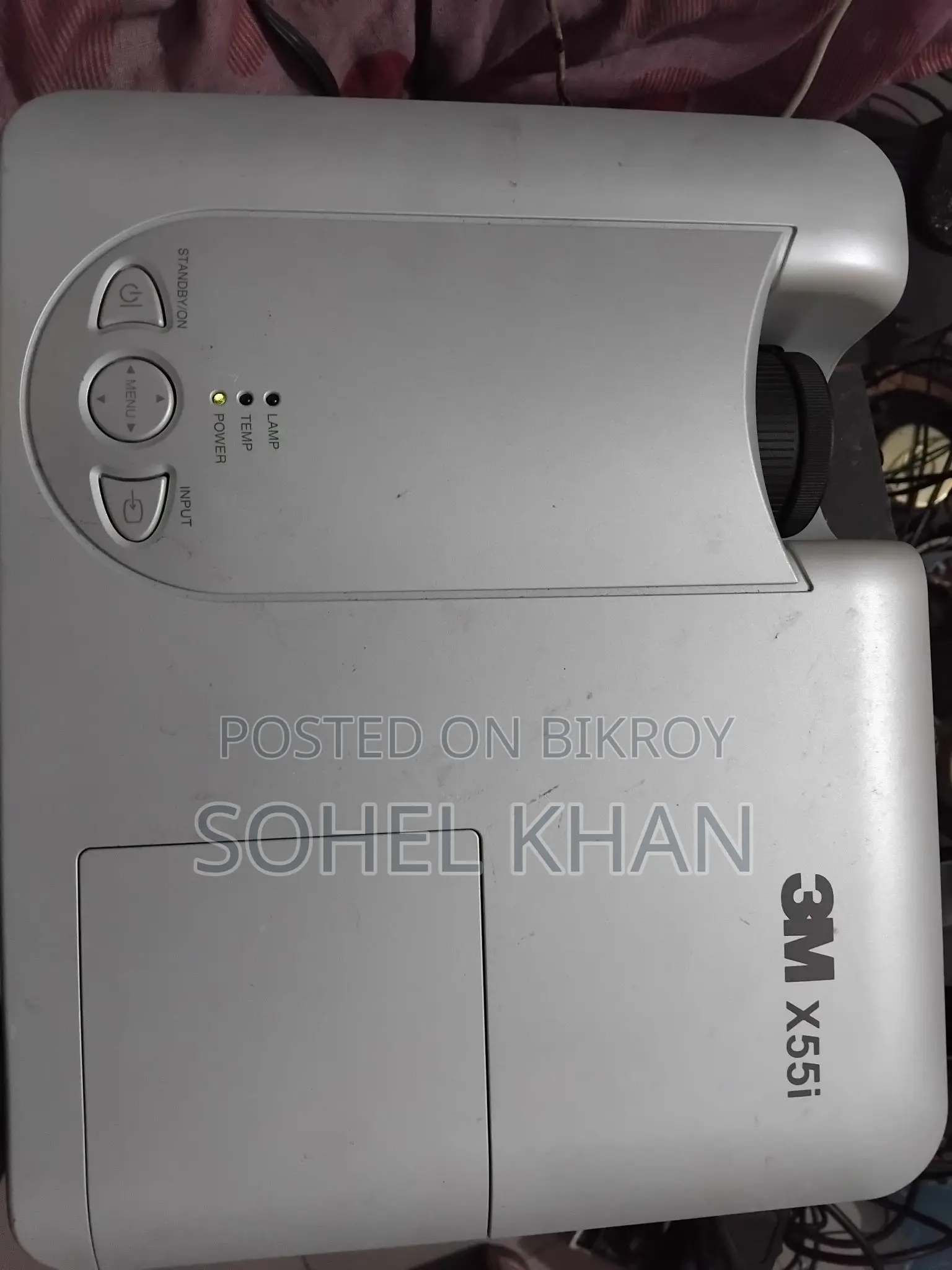 Projector in Brand New Condition