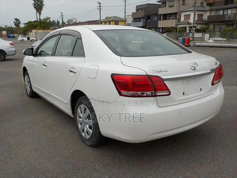 Toyota Premio f l P a c k g e 2020
