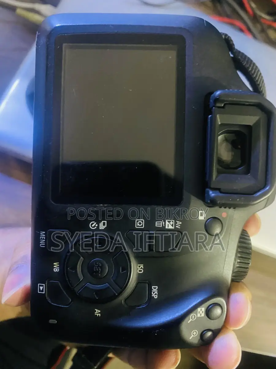 Canon EOS 3000D