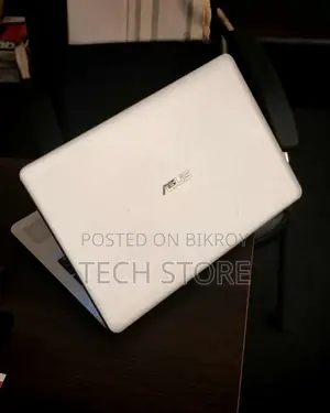 Asus Laptop i3 6th Gen SSD