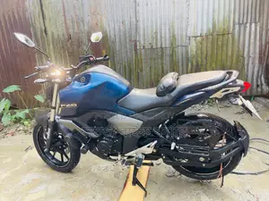 Yamaha FZS V3 . 2022