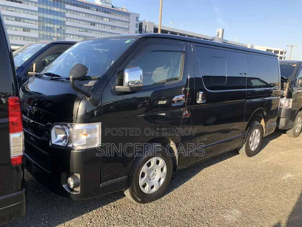 Toyota Hiace SUPER GL 44000 KM 2021