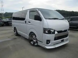 Toyota Hiace GL COBRA EDITION DAC 2023
