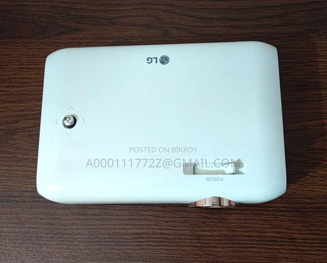 LG PH550 CineBeam DLP LED Projector made in Korea Home Cinema