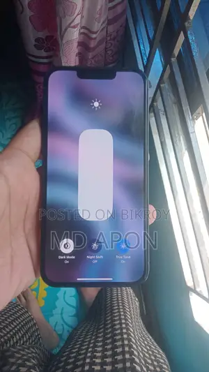 Apple iPhone 13 (Used)