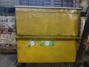 Food cart for sale.