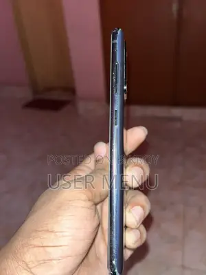 Samsung Galaxy S20 FE 8/128 (Used)