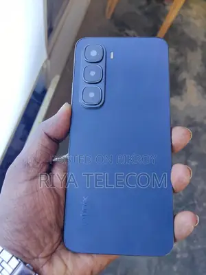 Infinix Hot 60i 6/128 (Brand New)