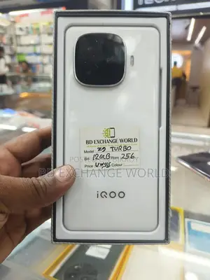 iQOO Z9 turbo 12/256 (Used)