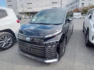 Toyota Voxy S-Z PACKAGE 2023