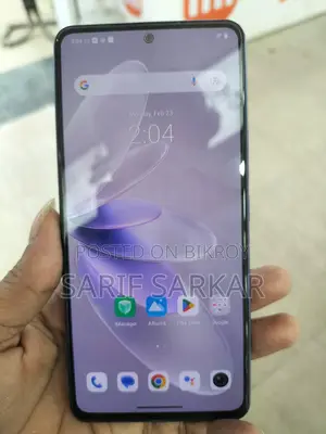 Vivo V27e . (Used)