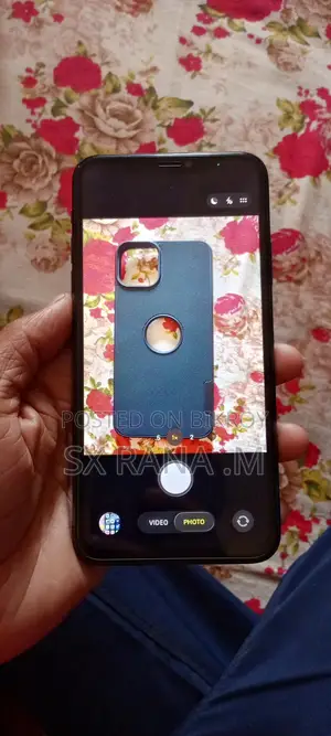 Apple iPhone 11 Pro Max . (Used)