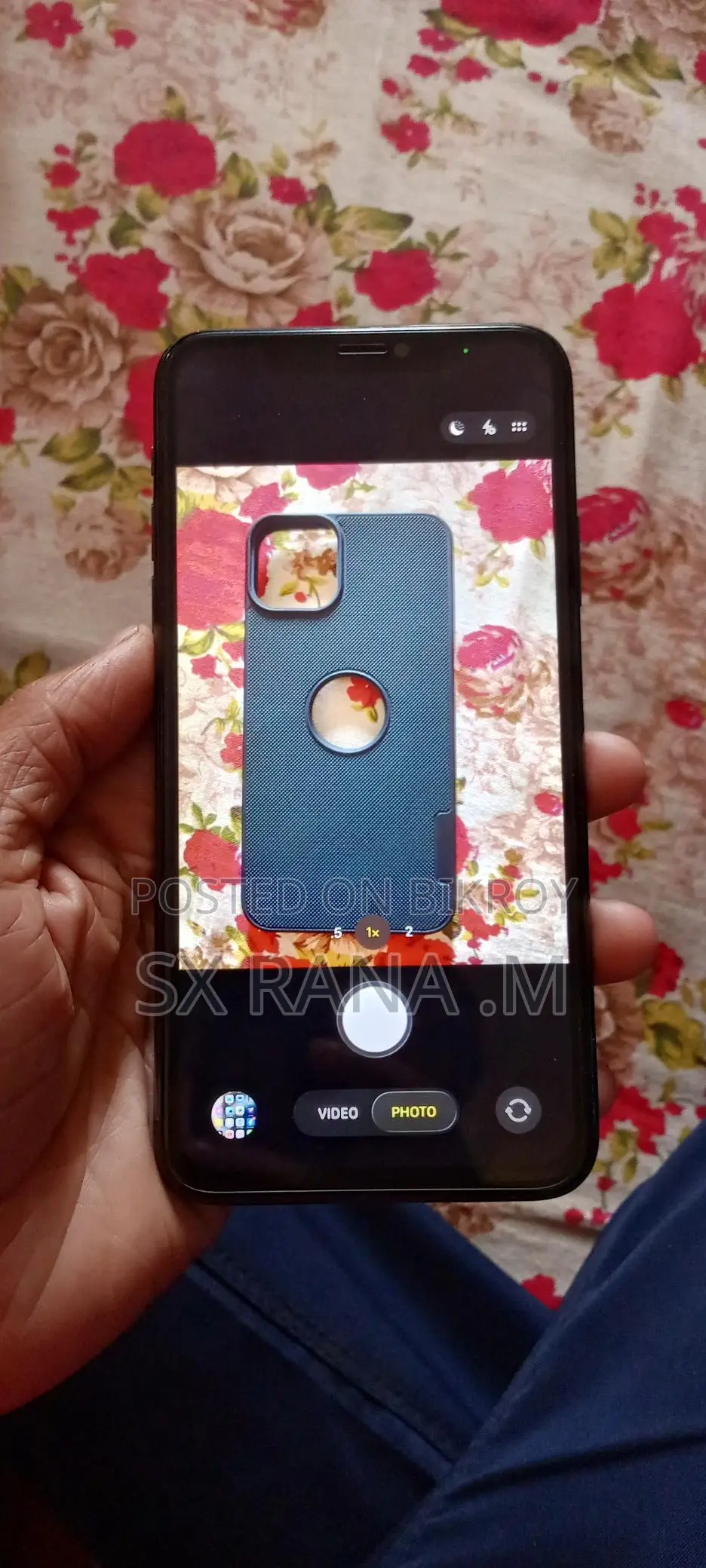 Apple iPhone 11 Pro Max . (Used)