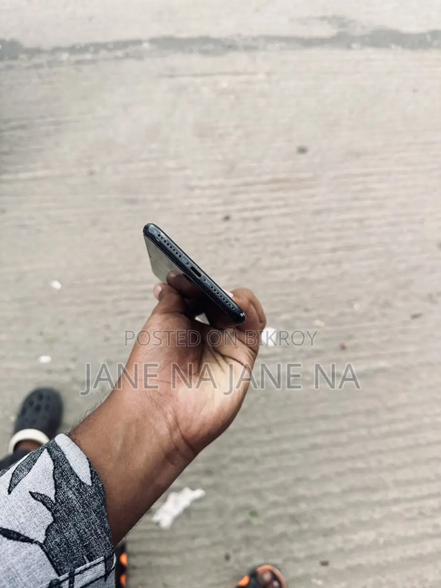 Apple iPhone 7 Plus (Used)