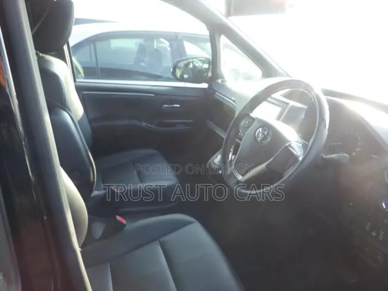 Toyota Esquire GI DYNAMIC AEROSTYLE 2020