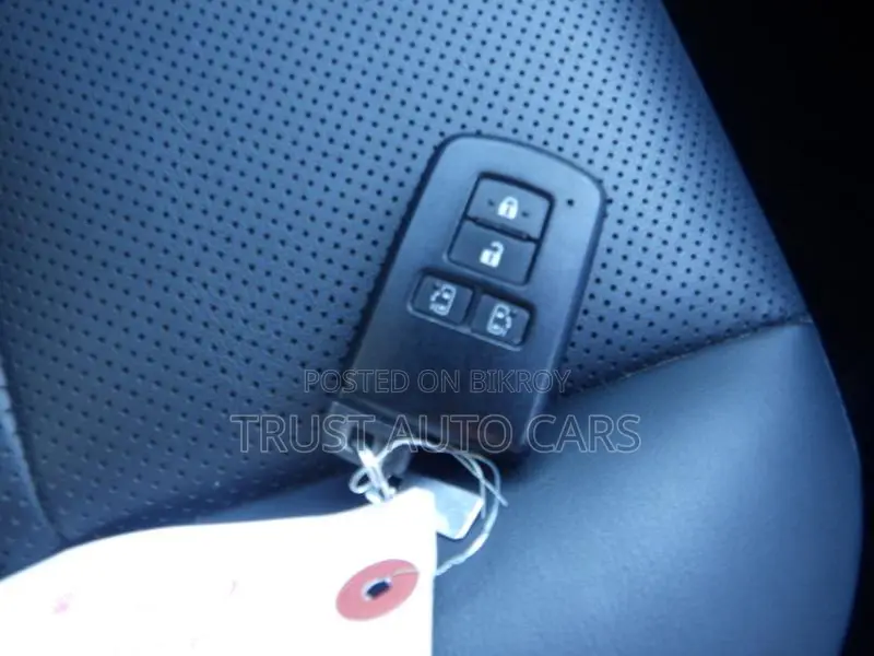 Toyota Esquire GI DYNAMIC AEROSTYLE 2020