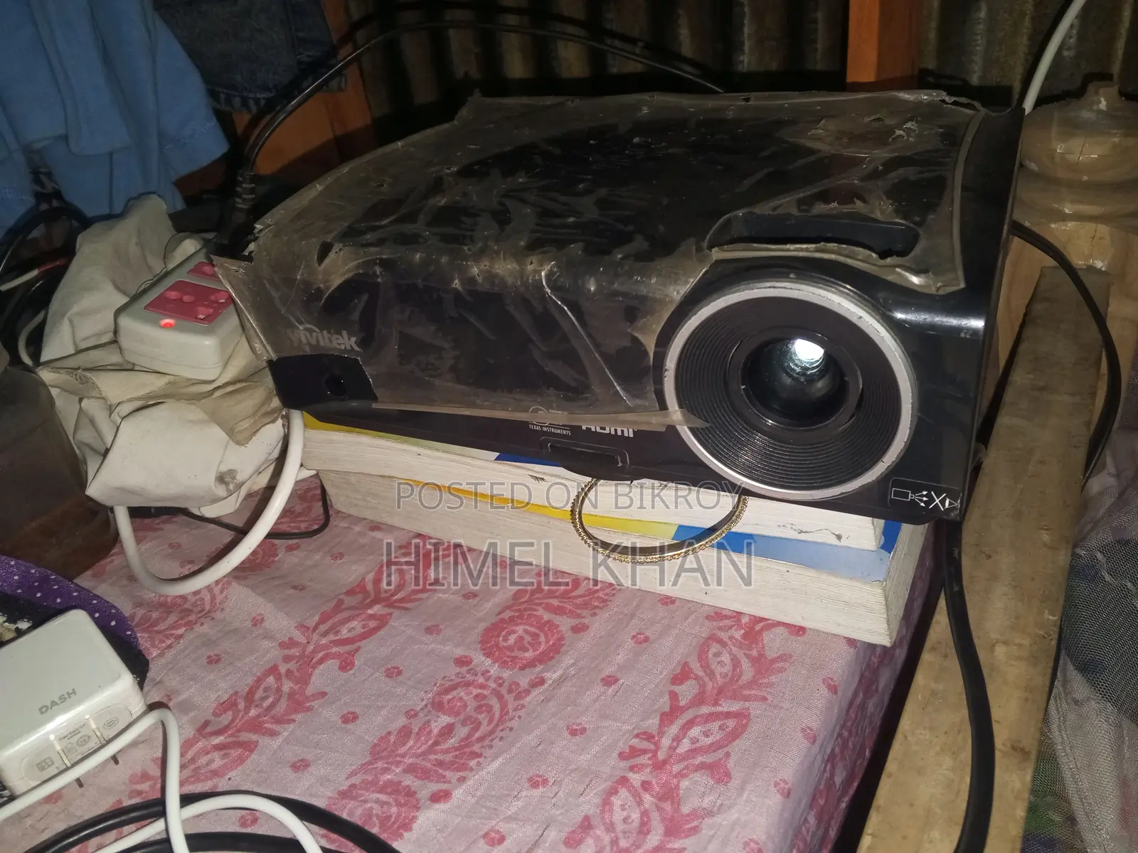 Vivitek DLP Projector