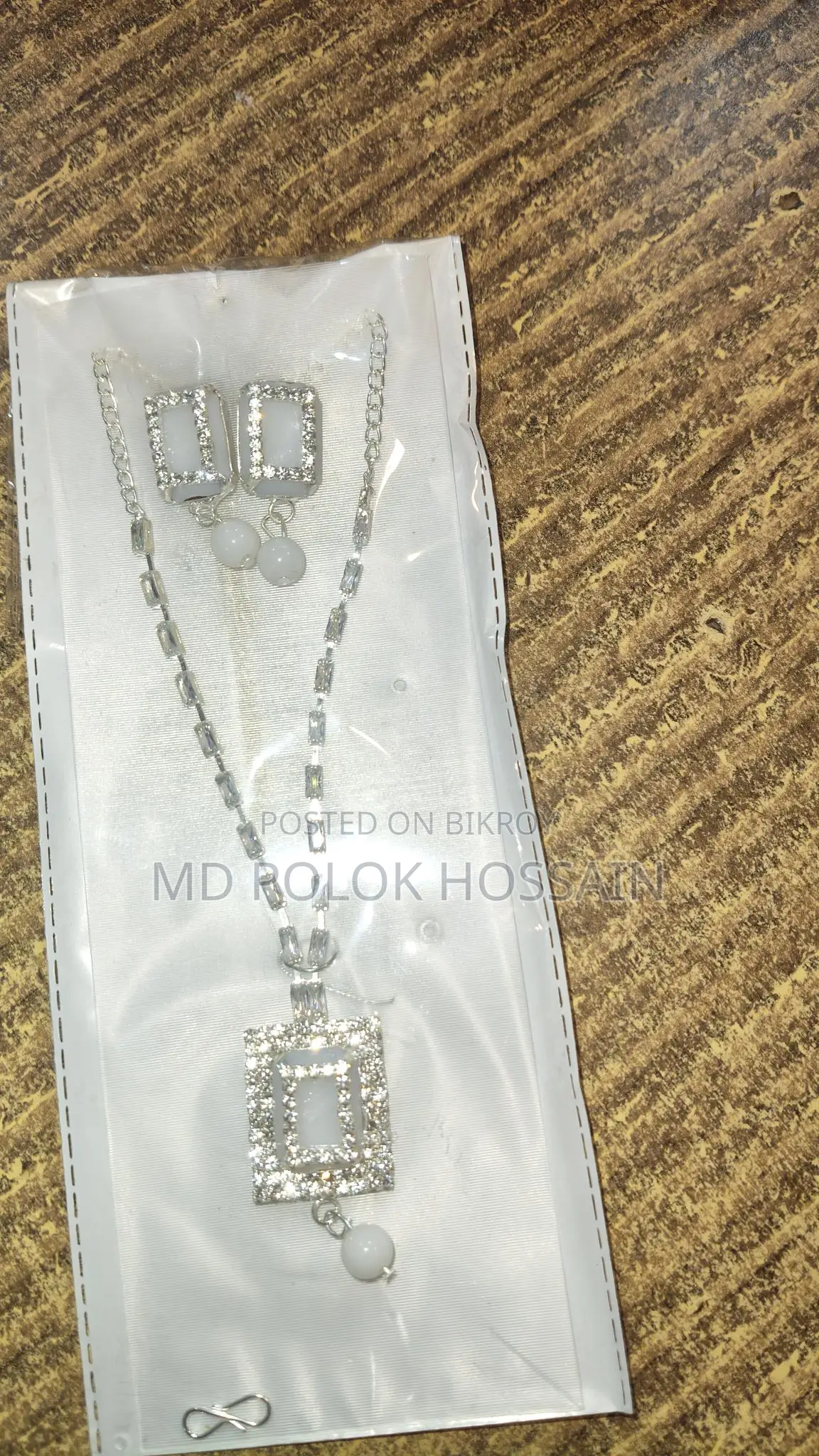 Necklace Set