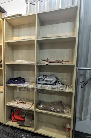 Display Shelf 6ft X 3.5ft