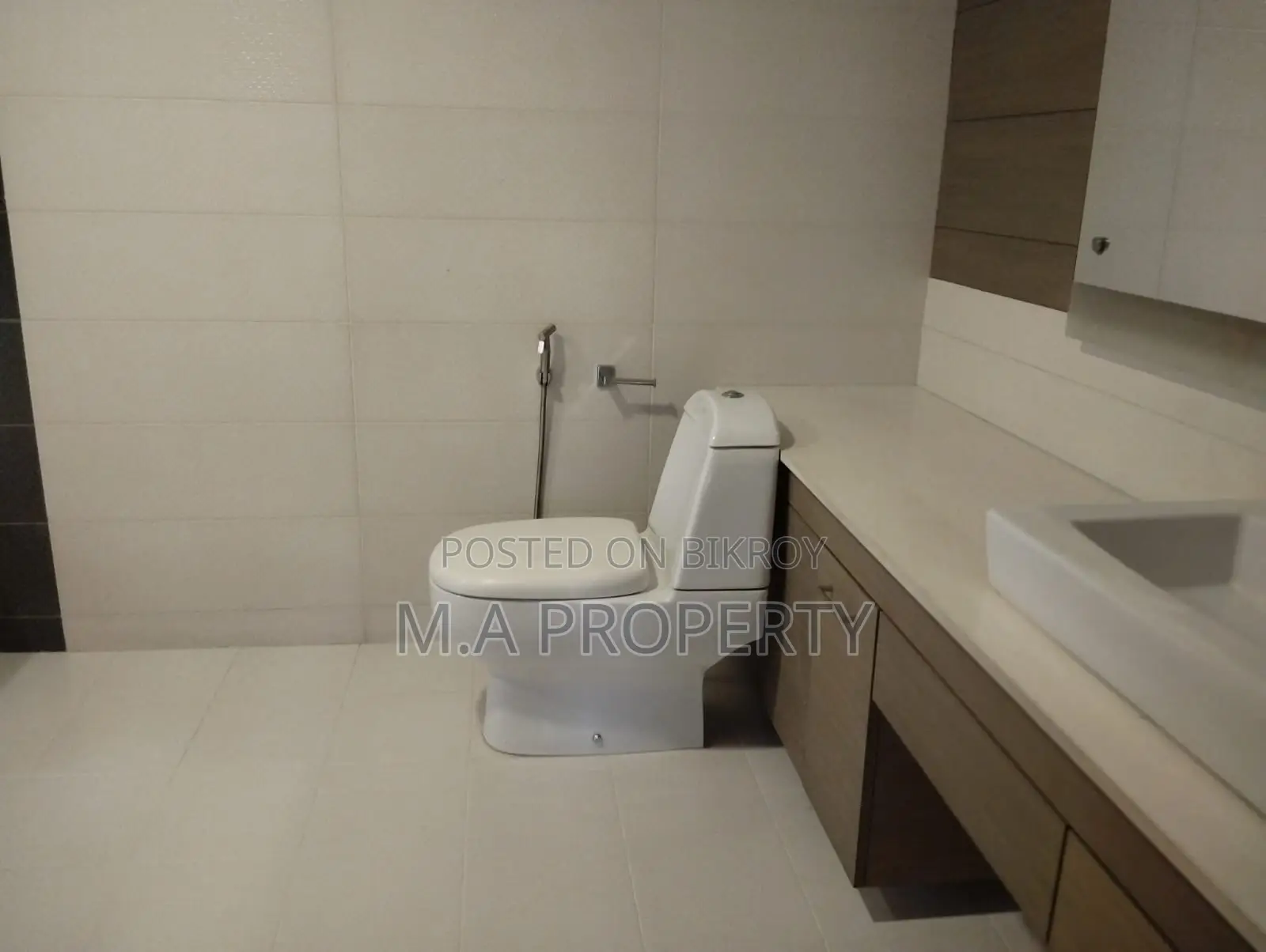 Fully Furnish 3-Bedroom Apartment Rent Gulshan-1