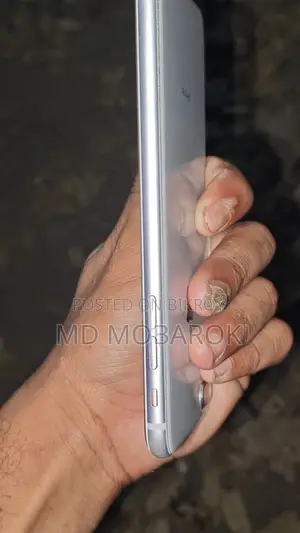 Apple iPhone 8 Plus (Used)