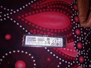 512 GB Samsung NVMe SSD Gen4x4 Original