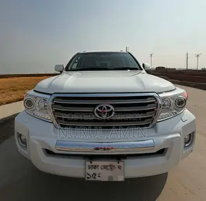 Toyota Land Cruiser VX8 VXR TWIN TURBO 2015