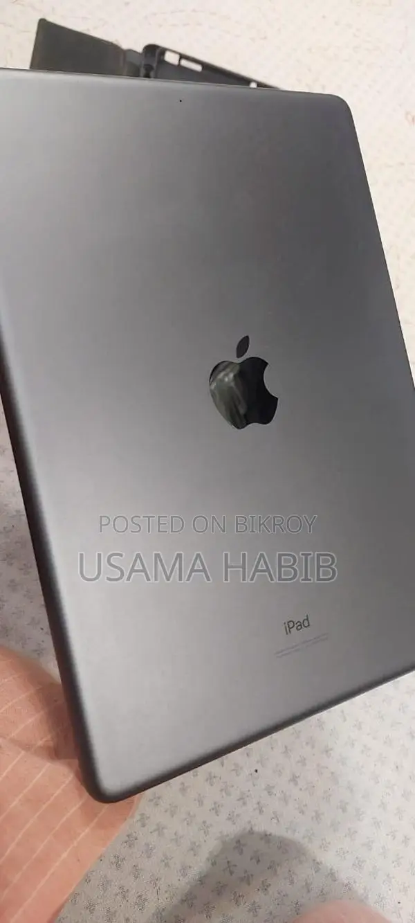 Apple iPad 9th gen (Used)