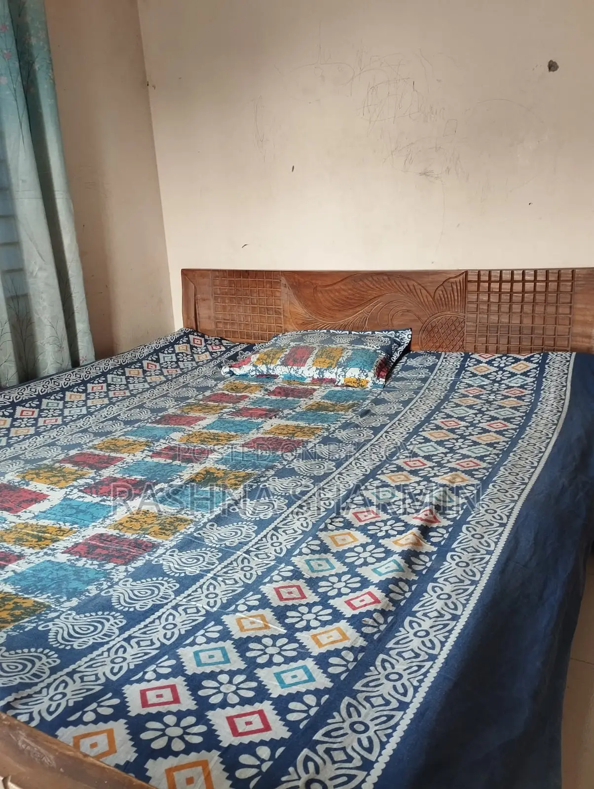 আকাশ্মনি কাঠের খাট