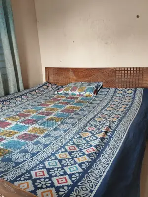 আকাশ্মনি কাঠের খাট