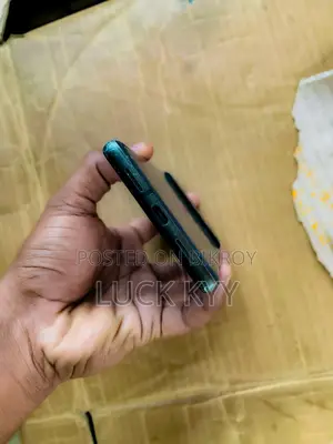 Google Pixel 6 ` (Used)