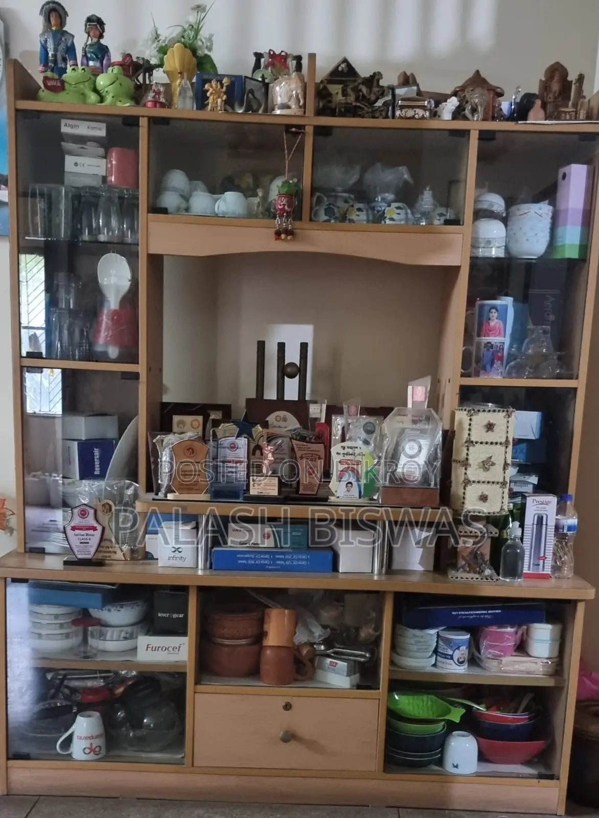 Showcase Used for a Short Time