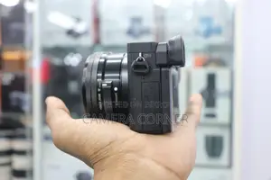 Sony A6400 with 16-50mm lens