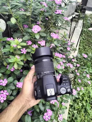 200d+18-55mm stm full fresh conditions