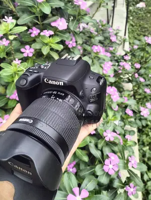 200d+18-55mm stm full fresh conditions